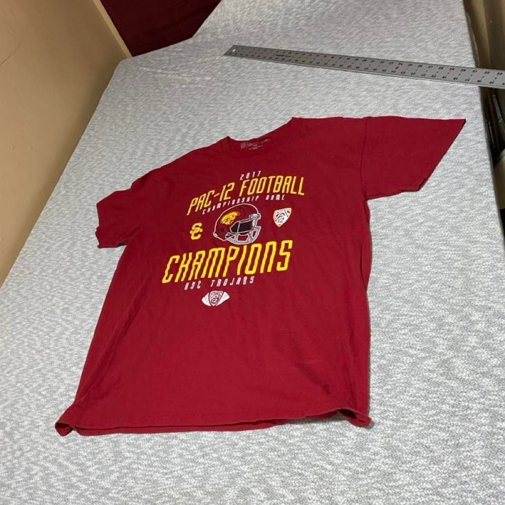 The victory 2017 USC Trojans Football Championship red T-shirt men XL. SKU-B569